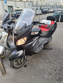 SUZUKI BURGMAN 650 Excutive