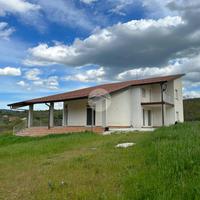 VILLA SINGOLA A MIRABELLO SANNITICO