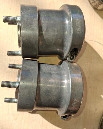 Coppia mozzi posteriori Kart in magnesio