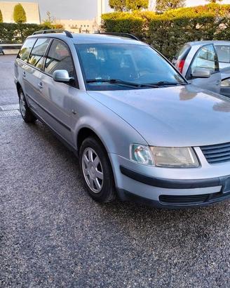 VW PASSAT 2000 - 61.25 - RICAMBI USATI