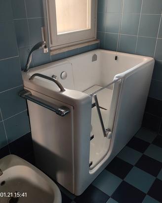 Vasca per disabili e anziani