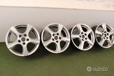 Cerchi in lega Kia Ceed Peugeot Hyundai Tucson 16