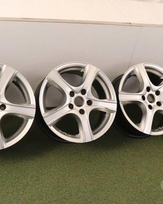 Cerchi in lega Kia Ceed Peugeot Hyundai Tucson 16