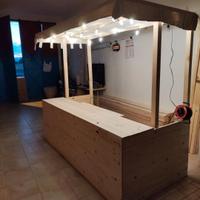 Bancarella casetta di legno per eventi