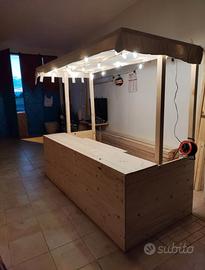 Bancarella casetta di legno per eventi