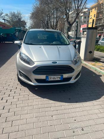 Ford Fiesta 1.2 Metano 2013