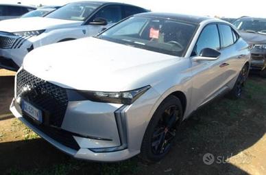 DS AUTOMOBILES DS 4 E-Tense 225 Performance Line