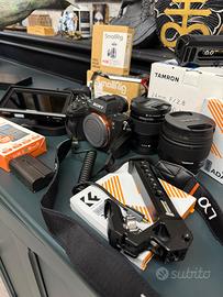 SONY A7III+Ottiche+Kit completo(pari al nuovo)