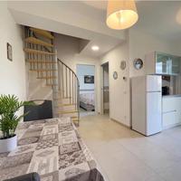 Appartamento luminoso con balcone