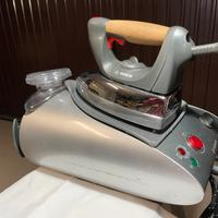 Ferro da stiro a vapore con caldaia