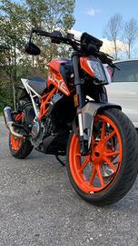 KTM Duke 390