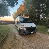 Renault Master Camper