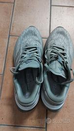 ADIDAS Scarpe Running Uomo Supernova grigie