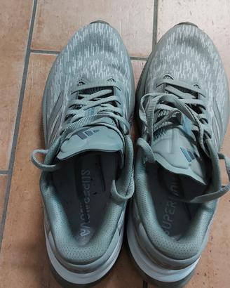 ADIDAS Scarpe Running Uomo Supernova grigie