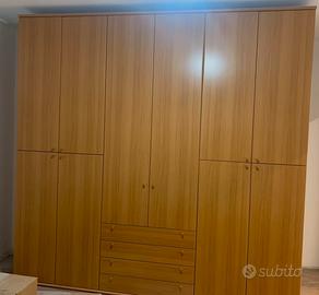 Armadio 6 ante