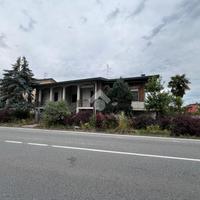 VILLA SINGOLA A VESPOLATE