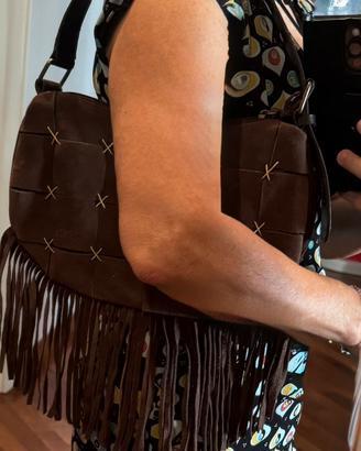 Borsa da spalla Kuve scamosciata, testa di moro