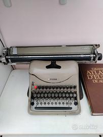 macchina da scrivere 