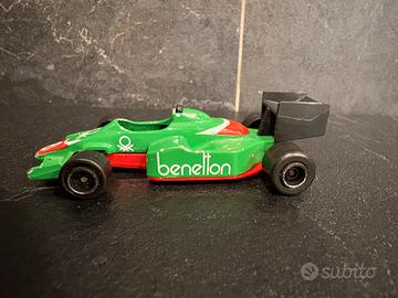 Macchinina Benetton Formula 1 Verde