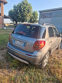 Suzuki SX4