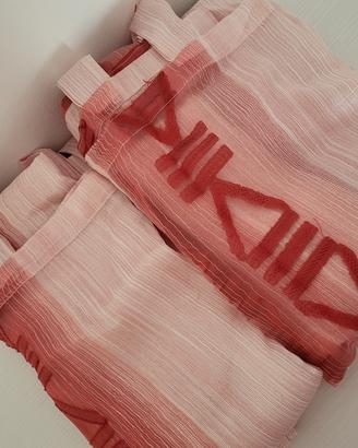Tende rosse