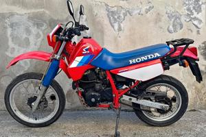 HONDA XL600R