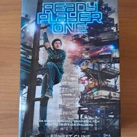Libro "Ready Player One" di Ernest Cline