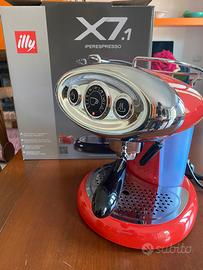 Macchina caffe Illy X7.1