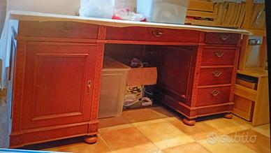 scrivania antica