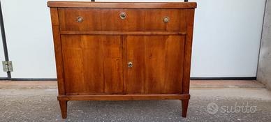 CREDENZA  A DUE PORTE  BIEDERMEIER DELLA META' 800