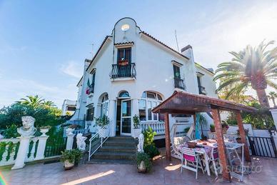 Villetta a schiera di 190 m² con più di 5 locali a