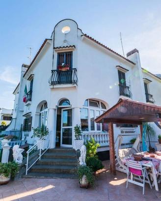 Villetta a schiera di 190 m² con più di 5 locali a