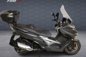 KYMCO Xciting 400i -