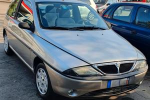 LANCIA Y