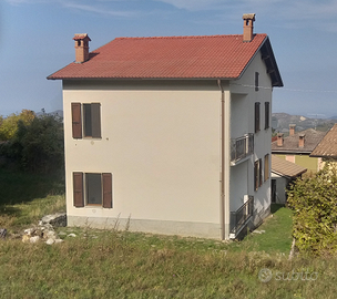 Villa bifamiliare zona Romagnese