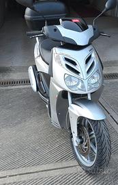 Aprilia Sportcity Cube 300 Tagliandato! Leggi!
