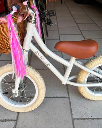 Balnce bike Banwood