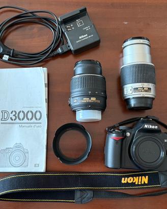 Nikon D3000 + 18-55 VR + 55-200 + accessori