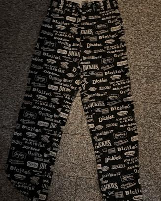 Pantaloni dickies