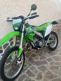 Hm b125- 2015