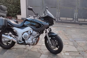 MOTO YAMAHA TDM850