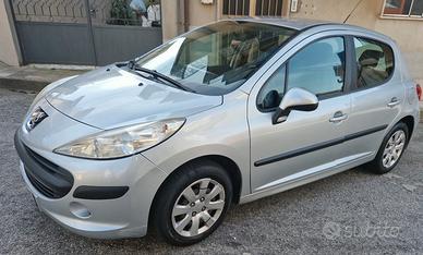 Peugeot 207 1.4 Hdi 70 CV 5p