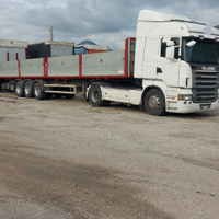 Trattore Scania r420 E5 più semirimorchio ribalt