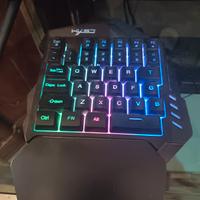 tastiera e mause gaming 