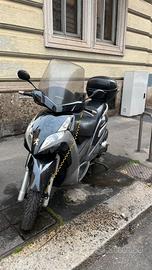 Peugeot Geopolis 400