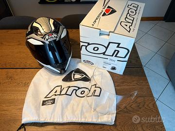 Casco Integrale Airoh Movement-S Steel White Gloss
