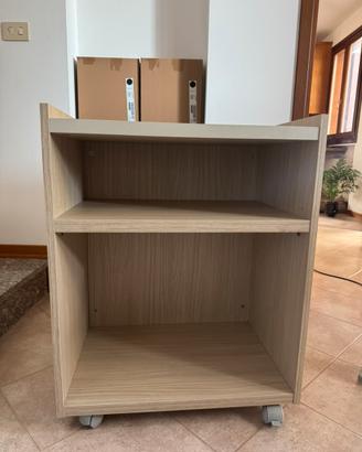 Mobiletto multiso scaffale in legno chiaro