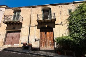 Appartamento in Cefala Diana