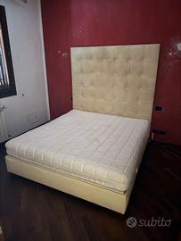 Letto matrimoniale in pelle + materasso in lattice