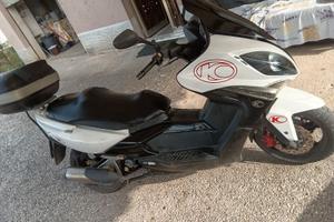 Kymco Xciting 300 (2009) – 85.000 km.